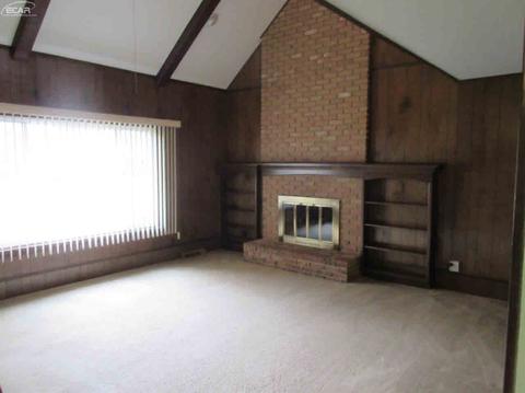 1537 Suzanne Ct, Flushing, MI 48433 photo 15