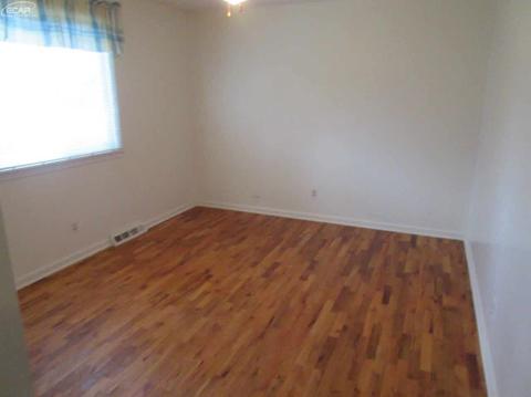 1537 Suzanne Ct, Flushing, MI 48433 photo 28