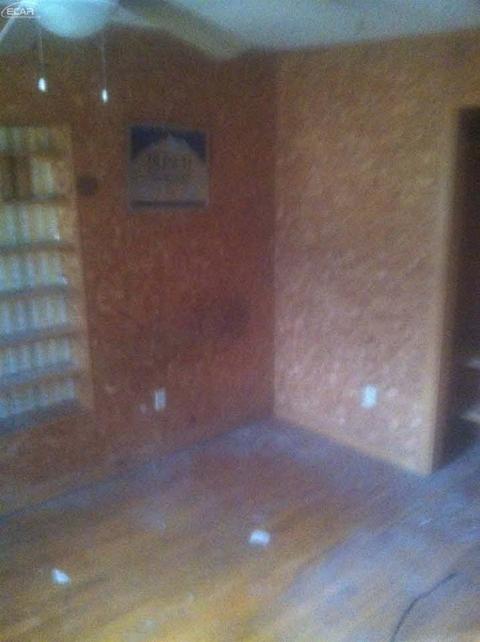 312 N Walnut St, Vernon, MI 48476 photo 12
