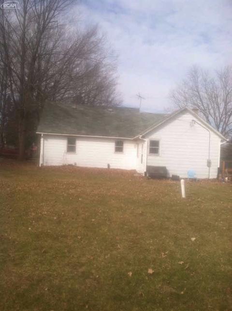 312 N Walnut St, Vernon, MI 48476 photo 4
