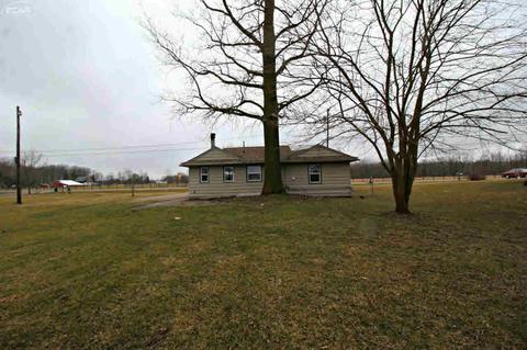 7074 Johnson Rd, Flushing, MI 48433 photo 16
