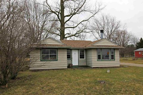 7074 Johnson Rd, Flushing, MI 48433 photo 1