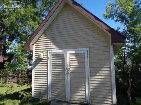 1049 E Pine St, Mt Morris, MI 48458 photo 10