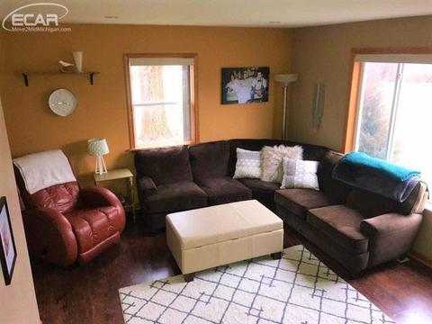 1207 E Frances Rd, Mount Morris, MI 48458 photo 6