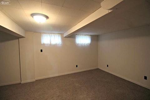 839 Coutant St, Flushing, MI 48433 photo 21