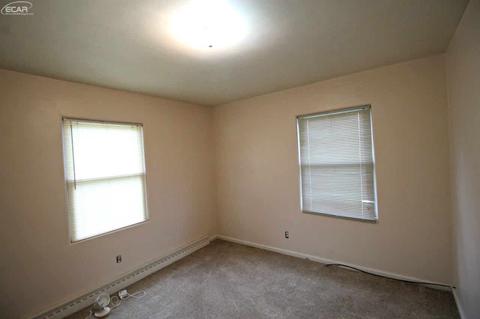 839 Coutant St, Flushing, MI 48433 photo 8