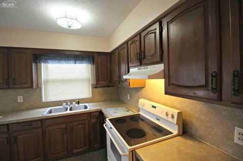 839 Coutant St, Flushing, MI 48433 photo 15