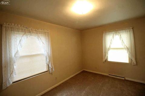 839 Coutant St, Flushing, MI 48433 photo 18