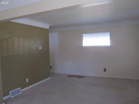 3617 Gratiot Ave, Flint, MI 48503 photo 11