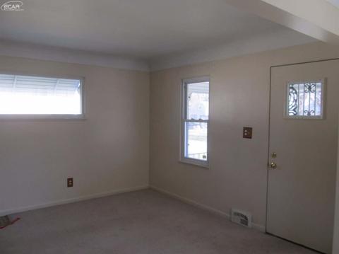 3617 Gratiot Ave, Flint, MI 48503 photo 12