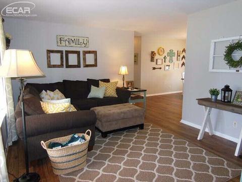 3129 Dillon Rd, Flushing, MI 48433 photo 5