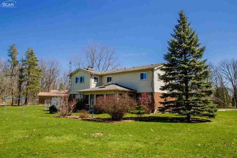 6299 Pinecroft Ct, Flint, MI 48532 photo 54