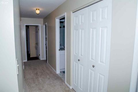 6299 Pinecroft Ct, Flint, MI 48532 photo 24