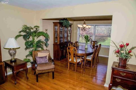 6299 Pinecroft Ct, Flint, MI 48532 photo 10