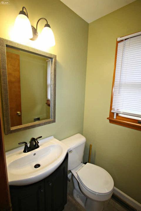 3408 Ridgecliffe Dr, Flint, MI 48532 photo 14