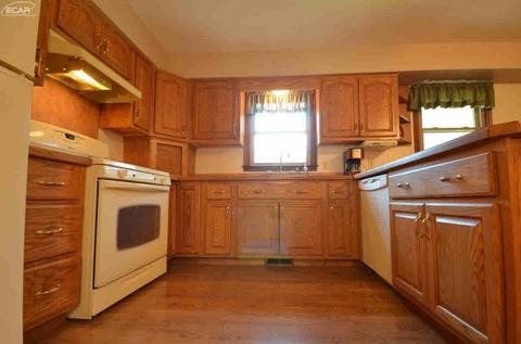 5380 Squire Ln, Flint, MI 48506 photo 12