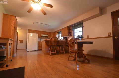 5380 Squire Ln, Flint, MI 48506 photo 11