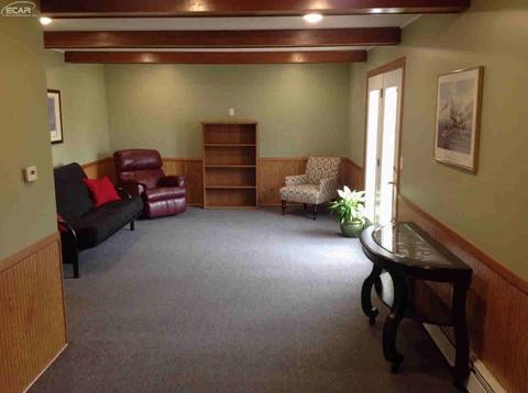 425 N Elms Rd, Flushing, MI 48433 photo 20
