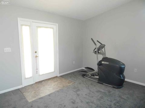 425 N Elms Rd, Flushing, MI 48433 photo 25