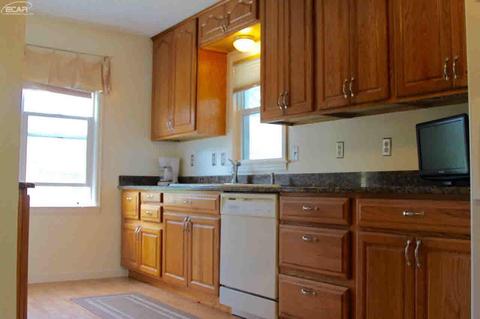 3076 Alcott Ave, Flint, MI 48506 photo 3