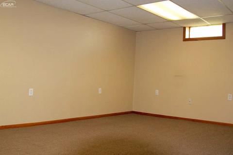 3076 Alcott Ave, Flint, MI 48506 photo 14