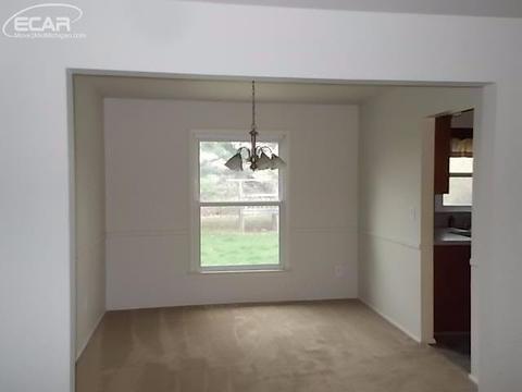 3181 Brentfield Dr, Flushing, MI 48433 photo 3
