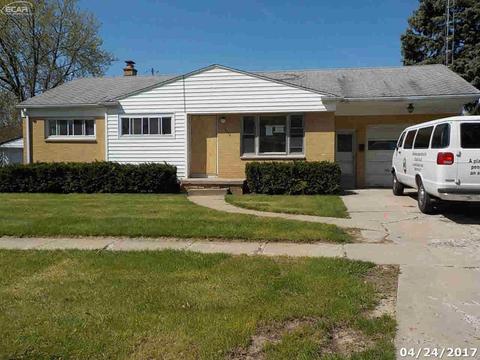 4415 Warrington Dr, Flint, MI 48504 photo 1
