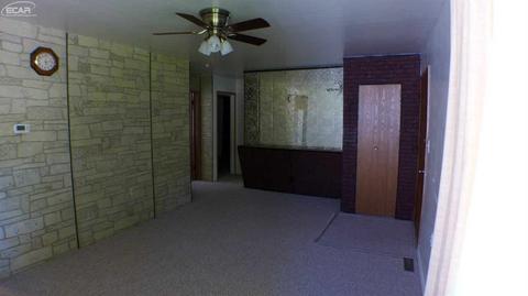 2173 Morrish St, Burton, MI 48519 photo 8
