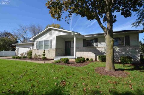 5339 Butternut Tree Ct, Flint, MI 48532 photo 2