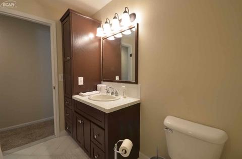 5339 Butternut Tree Ct, Flint, MI 48532 photo 30