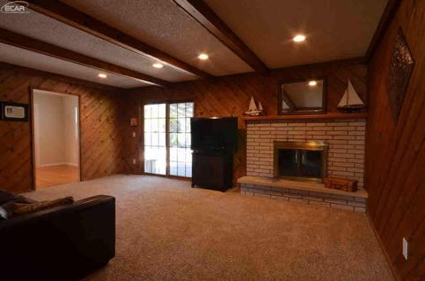 5339 Butternut Tree Ct, Flint, MI 48532 photo 17