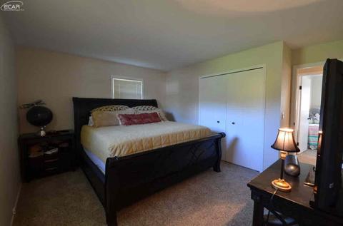 5339 Butternut Tree Ct, Flint, MI 48532 photo 25