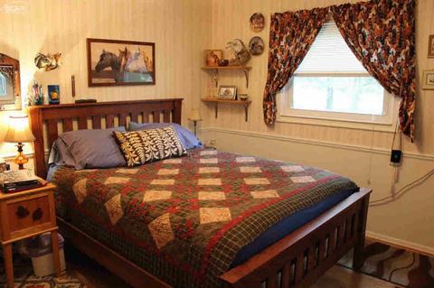 6077 Johnson Rd, Flushing, MI 48433 photo 13