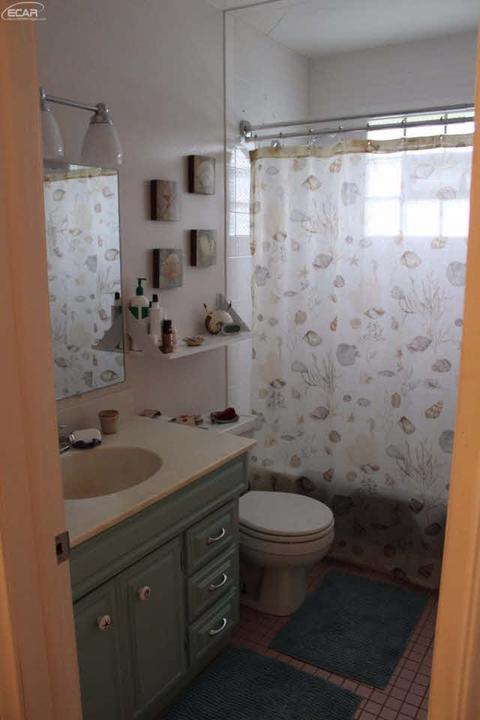 6077 Johnson Rd, Flushing, MI 48433 photo 9