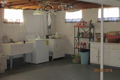 513 Hut West Dr, Flushing, MI 48433 photo 18