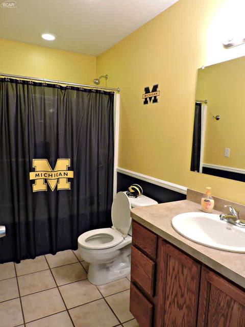 5420 E Carpenter Rd, Flint, MI 48506 photo 35