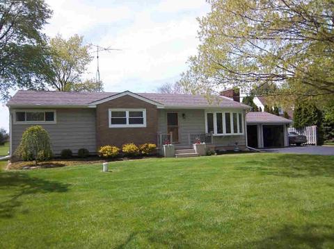 4223 Dillon Rd, Flushing, MI 48433 photo 1