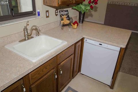3372 Ann Dr, Flushing, MI 48433 photo 13