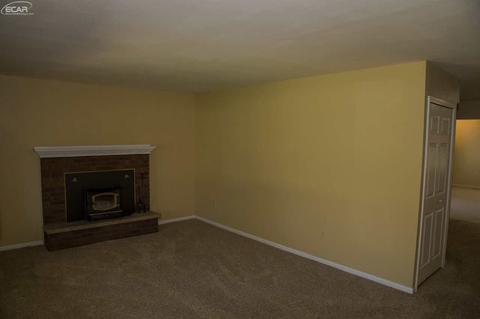 3372 Ann Dr, Flushing, MI 48433 photo 5