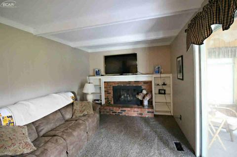 2247 W Maple Ave, Flint, MI 48507 photo 13