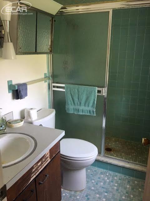 4040 Beecher Rd, Flint, MI 48532 photo 16