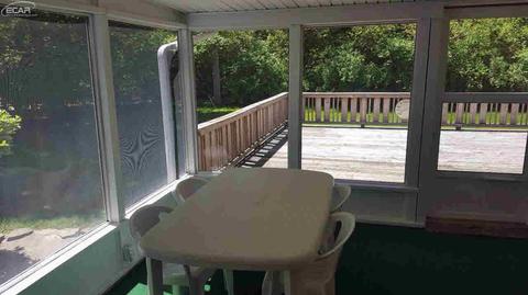 405 Dale St, Flushing, MI 48433 photo 10