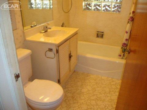2563 Norbert St, Flint, MI 48504 photo 9