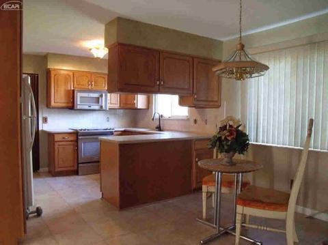 1094 River Forest Dr, Flint, MI 48532 photo 16