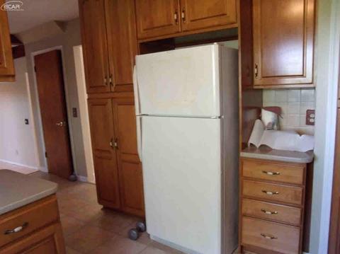 1094 River Forest Dr, Flint, MI 48532 photo 14