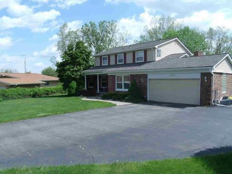 1094 River Forest Dr, Flint, MI 48532 photo 3