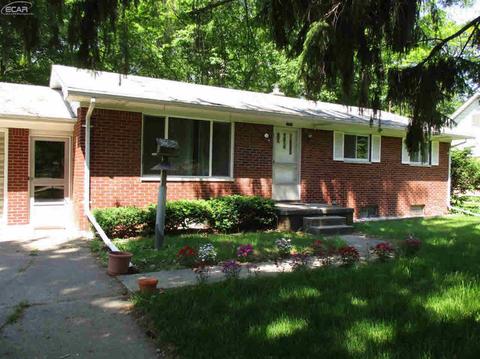 1204 S Elms Rd, Flint, MI 48532 photo 1
