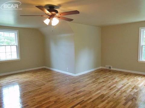1038 Main St, Flushing, MI 48433 photo 33