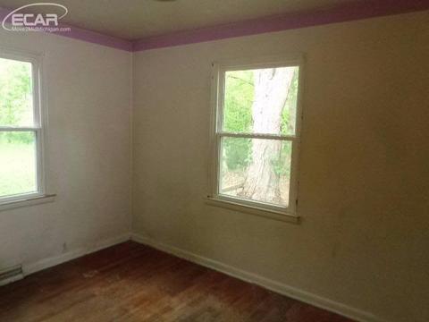 3213 E Mount Morris Rd, Mount Morris, MI 48458 photo 5