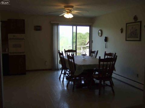 101 Gerst Rd, Leonard, MI 48367 photo 6